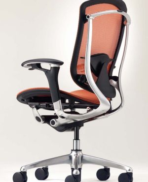 Sedie per l'ufficio Okamura linea Contessa