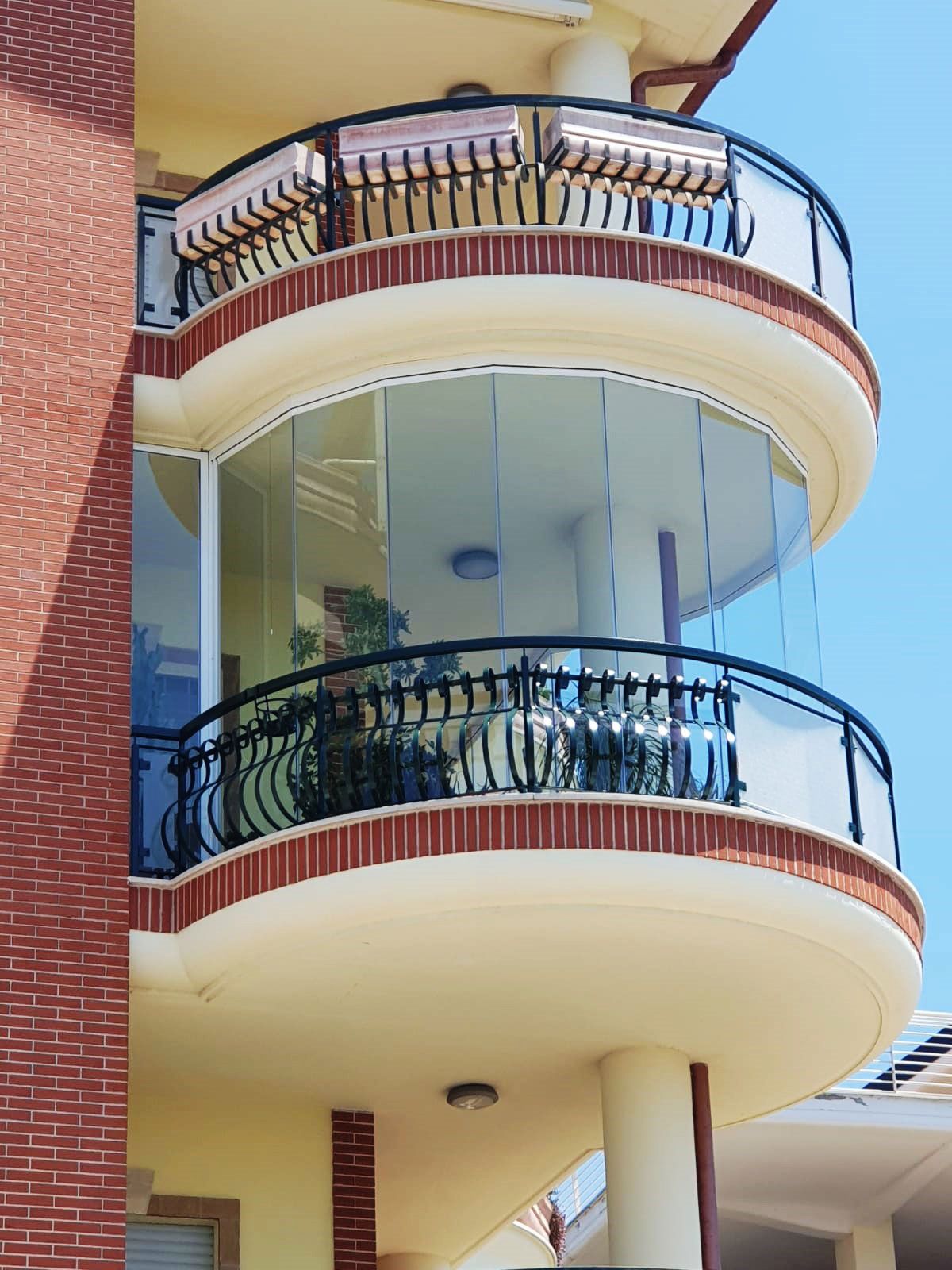 Vetrate per esterni 09