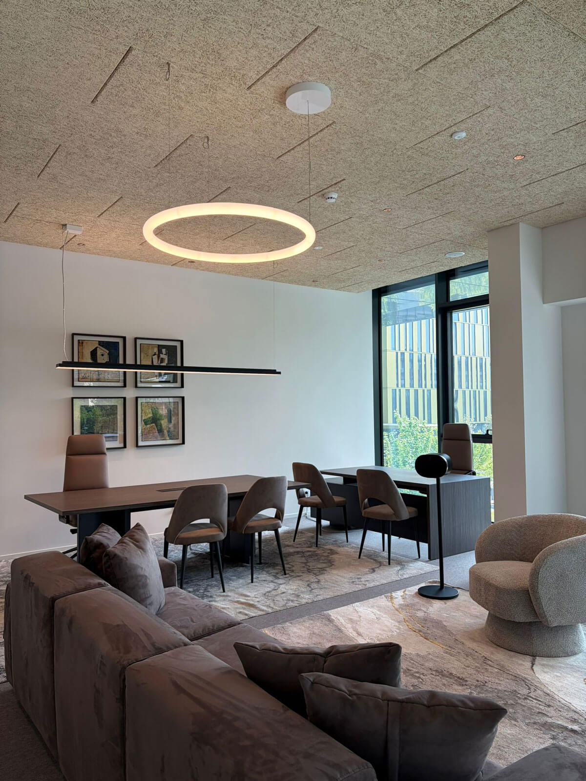 ufficio-direzionale-di-design-con-area-attesa